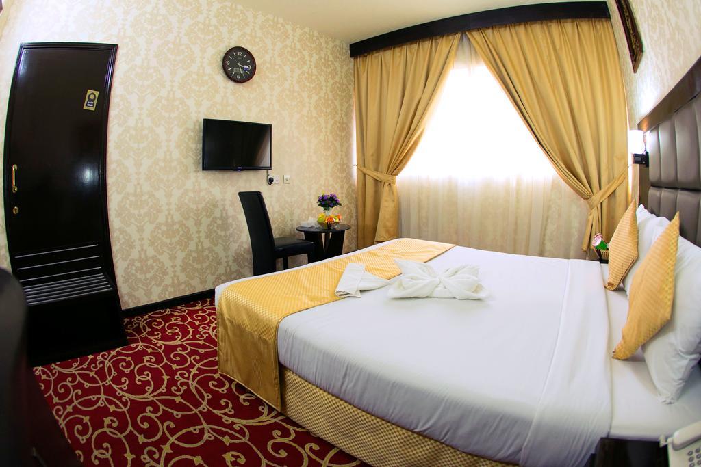 Rafee Hotel ドバイ エクステリア 写真