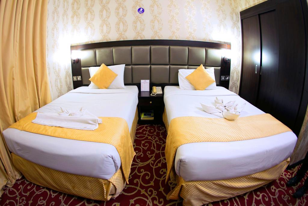 Rafee Hotel ドバイ エクステリア 写真